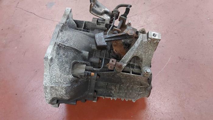 Gebrauchte Getriebe Ford Focus 2 Wagon 1.6 TDCi 16V 110 Preis auf Anfrage angeboten von N Kossen Autorecycling BV