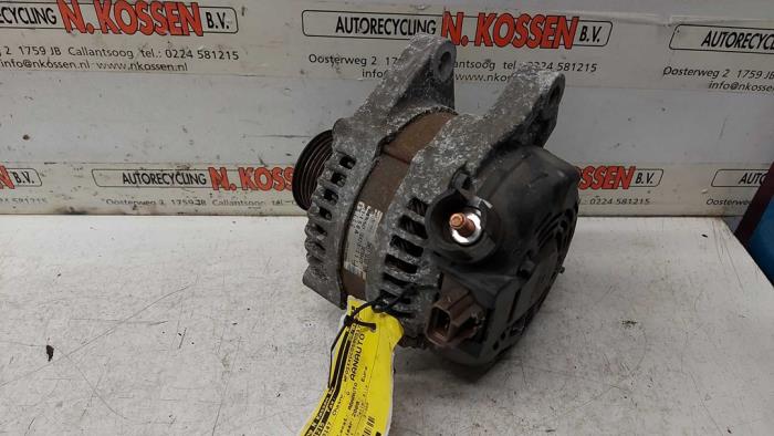 Usagé Dynamo Ford Focus 2 Wagon 1.6 TDCi 16V 110 Prix sur demande proposé par N Kossen Autorecycling BV