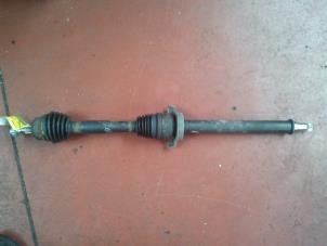 Used Front drive shaft, right Mercedes Vaneo (W414) 1.6 Price on request offered by N Kossen Autorecycling BV