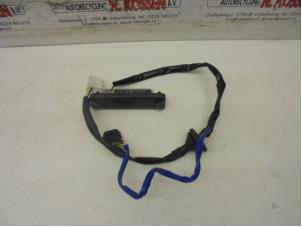 Used Tailgate switch Kia Sorento Price on request offered by N Kossen Autorecycling BV