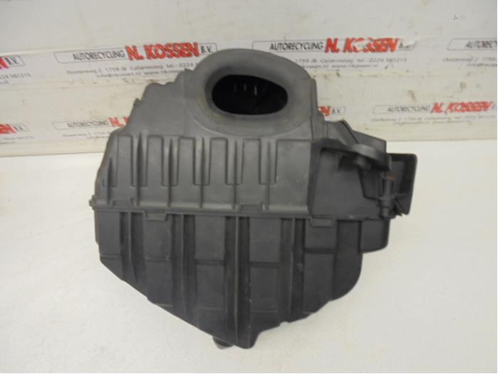 Gebrauchte Luftfiltergehäuse Renault Megane Preis auf Anfrage angeboten von N Kossen Autorecycling BV