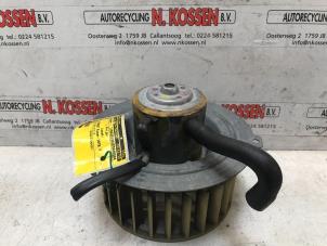 Used Heating and ventilation fan motor Mercedes SLC (C107) 350 SLC Price on request offered by N Kossen Autorecycling BV