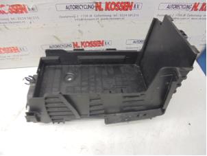 Used Battery box Citroen C3 (SC) 1.0 Vti 68 12V Price on request offered by N Kossen Autorecycling BV