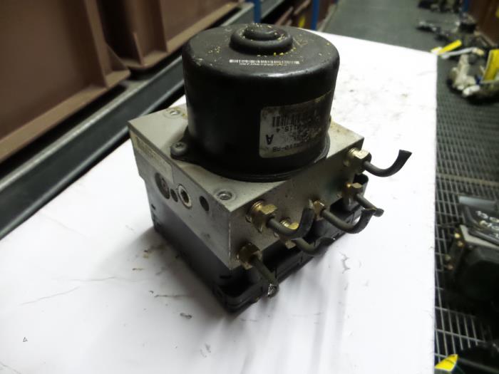 Used ABS Computer Ford Escort 6 (AFL) 1.6 16V Price on request offered by N Kossen Autorecycling BV