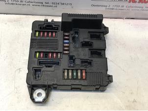 Used Fuse box Renault Megane II Grandtour (KM) 1.9 dCi 120 Price on request offered by N Kossen Autorecycling BV