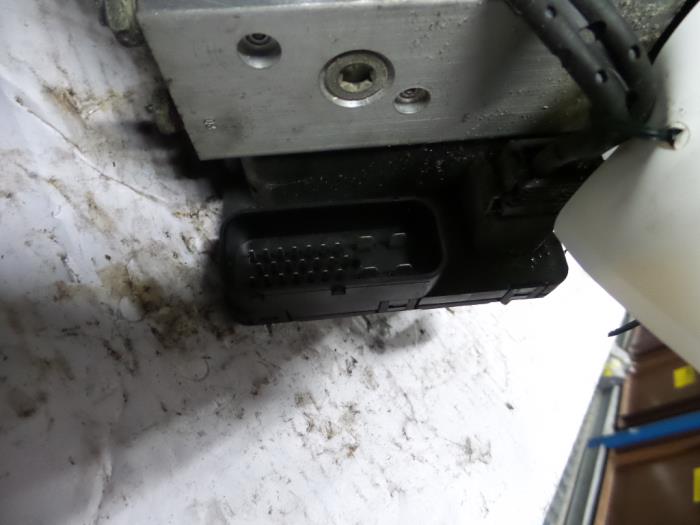 ABS Computer from a Toyota Corolla (E11) 1.6 16V 1999