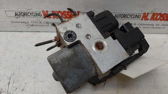 Używane Pompa ABS Rover 45 1.8 16V Cena na żądanie oferowane przez N Kossen Autorecycling BV