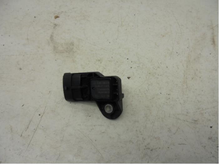 Begagnade MAP-sensor (insugsrör) Renault Kadjar (RFEH) 1.2 Energy TCE 130 Pris på förfrågan erbjuds av N Kossen Autorecycling BV