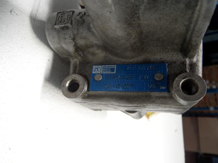 Begagnade Servostyrningspump Audi A6 Avant (C4) 2.6 V6 Pris på förfrågan erbjuds av N Kossen Autorecycling BV