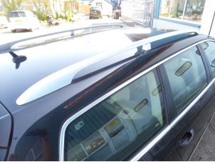 Used Roof rail, right Volkswagen Passat Variant (3C5) 2.0 TDI 16V 170 Price on request offered by N Kossen Autorecycling BV