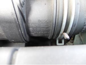 Usados Medidor de masa de aire Volkswagen Passat Variant (3C5) 2.0 TDI 16V 170 Precio de solicitud ofrecido por N Kossen Autorecycling BV