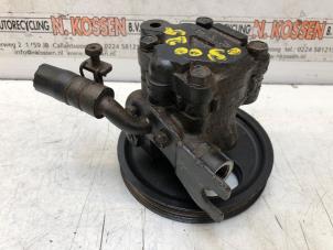 Used Power steering pump Suzuki Vitara (ET/FT/TA) 1.6 Price on request offered by N Kossen Autorecycling BV