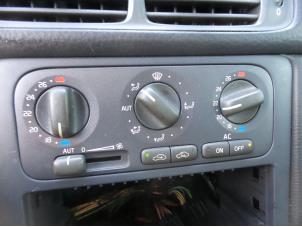 Używane Panel sterowania klimatyzacji Volvo S70 2.5 20V Cena na żądanie oferowane przez N Kossen Autorecycling BV