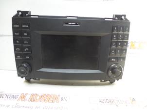 Usagé Radio Mercedes Vito (447.6) 2.2 114 CDI 16V Prix sur demande proposé par N Kossen Autorecycling BV