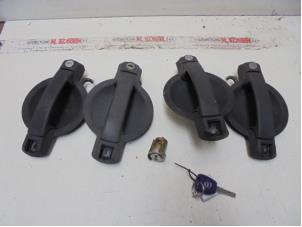 Used Set of cylinder locks (complete) Fiat Seicento (187) 1.1 MPI S,SX,Sporting Price on request offered by N Kossen Autorecycling BV
