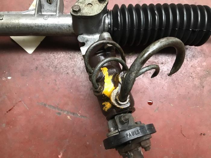 Lenkgetriebe Servo van een Peugeot 505 1979