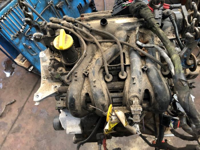 Used Engine Renault Twingo II (CN) 1.2 Price on request offered by N Kossen Autorecycling BV