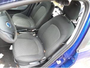 Gebrauchte Sitz links Fiat Grande Punto (199) 1.3 JTD Multijet 16V Preis auf Anfrage angeboten von N Kossen Autorecycling BV