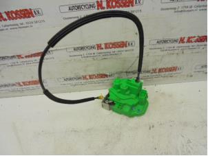 Used Door lock mechanism 4-door, front left Alfa Romeo Mito Price on request offered by N Kossen Autorecycling BV