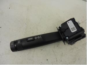 Used Indicator switch Chevrolet Aveo 1.3 D 16V Price on request offered by N Kossen Autorecycling BV