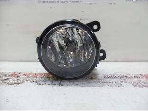Used Fog light, front left Peugeot Boxer (U9) 2.0 BlueHDi 110 Price on request offered by N Kossen Autorecycling BV