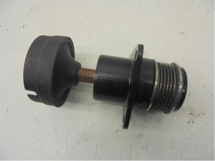 Usagé Poulie dynamo Ford Focus 1 Wagon 1.8 TDCi 115 Prix sur demande proposé par N Kossen Autorecycling BV