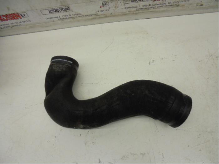 Gebrauchte Intercooler Schlauch Peugeot Boxer (U9) 2.0 BlueHDi 110 Preis auf Anfrage angeboten von N Kossen Autorecycling BV