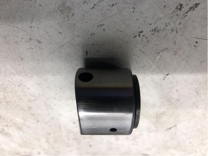 Ventilstößel van een Porsche 911 (996) 3.6 Carrera 4 24V 2004