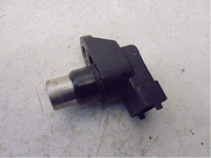 Begagnade Kamaxelsensor Porsche 911 (996) 3.6 Carrera 4 24V Pris på förfrågan erbjuds av N Kossen Autorecycling BV