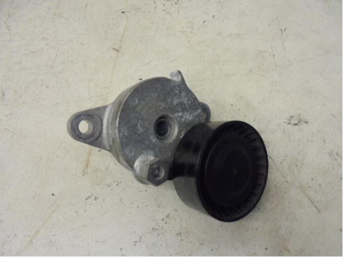 Usados Rodillo tensor correa múltiple Peugeot Boxer (U9) 2.0 BlueHDi 110 Precio de solicitud ofrecido por N Kossen Autorecycling BV