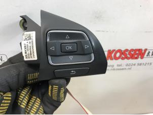 Used Steering wheel mounted radio control Volkswagen Passat Variant (3C5) 2.0 TDI 16V Bluemotion Price on request offered by N Kossen Autorecycling BV