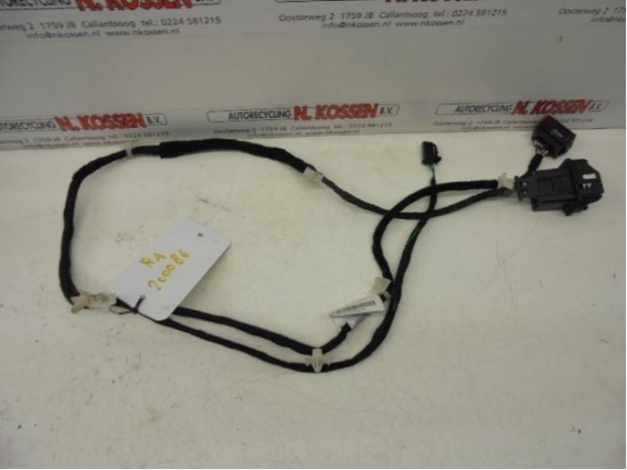 Używane Kabel (rózne) Fiat Punto III (199) 0.9 TwinAir Cena na żądanie oferowane przez N Kossen Autorecycling BV