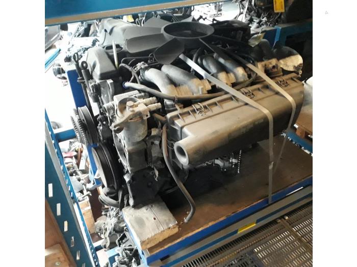 Engine from a Mercedes-Benz E diesel (W124) 3.0 300 D,TD 1988