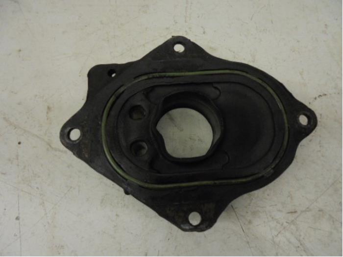 Carburettor gasket from a Volkswagen Golf III Cabrio Restyling (1E7) 1.8 1999