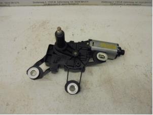 Used Rear wiper motor Ford Fiesta 5 (JD/JH) 1.3 Price on request offered by N Kossen Autorecycling BV