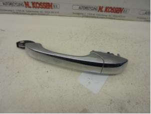 Used Handle Chrysler Voyager Price on request offered by N Kossen Autorecycling BV