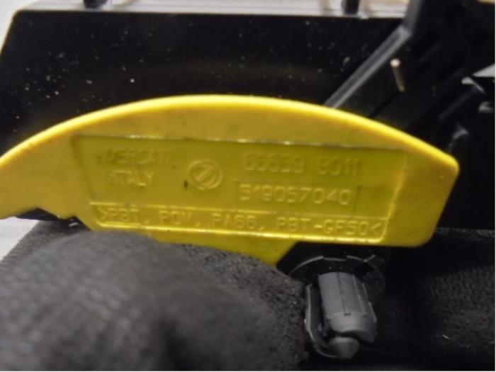 Clutch switch Peugeot Boxer 2.0 BlueHDi 110 66659B011