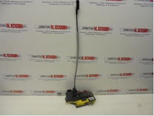 Used Rear door lock mechanism 4-door, left Volvo V70 (SW) 2.4 T5 20V Price on request offered by N Kossen Autorecycling BV