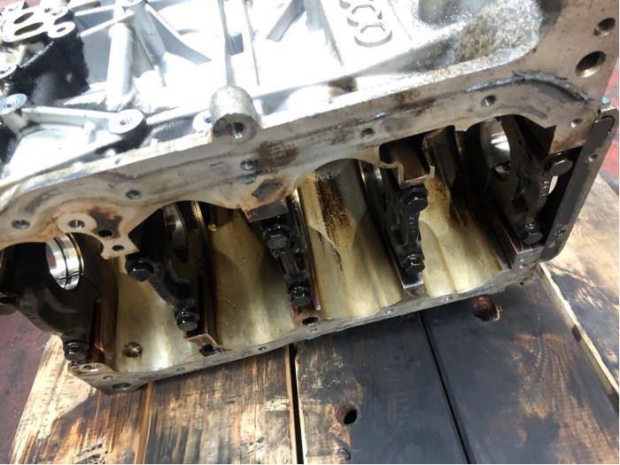 Motor Unterblock van een Skoda Rapid 2016