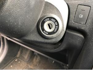 Używane Zestaw wkladek zamka (kompletny) Hyundai Getz 1.4i 16V Cena na żądanie oferowane przez N Kossen Autorecycling BV