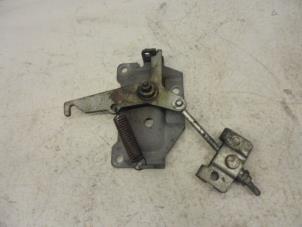 Used Parking brake mechanism Peugeot Boxer (U9) 2.0 BlueHDi 110 Price on request offered by N Kossen Autorecycling BV