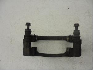 Used Rear brake calliperholder, right Chrysler Voyager Price on request offered by N Kossen Autorecycling BV