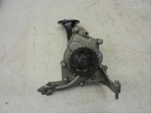 Used Oil pump Citroen C3 Price on request offered by N Kossen Autorecycling BV