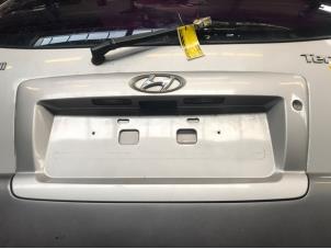 Used Tailgate handle Hyundai Terracan 2.9 CRDi 16V Price on request offered by N Kossen Autorecycling BV