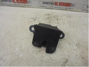 Used Tailgate lock mechanism Renault Megane Break Price on request offered by N Kossen Autorecycling BV
