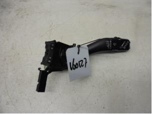 Used Wiper switch Volkswagen Golf Price on request offered by N Kossen Autorecycling BV