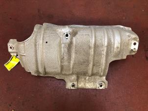 Used Exhaust heat shield Volkswagen Caddy III (2KA,2KH,2CA,2CH) 1.6 TDI 16V Price on request offered by N Kossen Autorecycling BV
