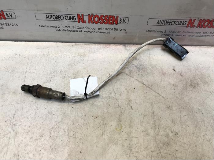 Sonde lambda Peugeot 208 I (CA/CC/CK/CL), 2012 / 2019 1.0 Vti 12V PureTech, Berline avec hayon arrière, Essence, 999cc, 50kW (68pk), FWD, EB0; ZMZ, 2012-03 / 2019-12, CAZMZ; CCZMZ (Occasion)