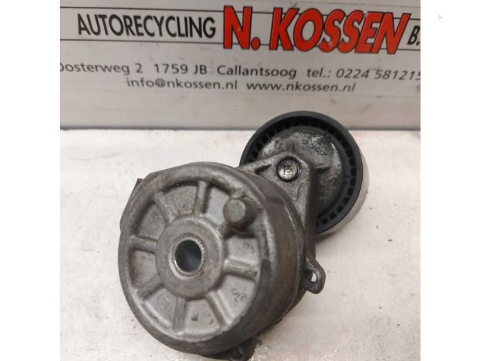 Spanrolle multiriem van een Citroen C3 2016