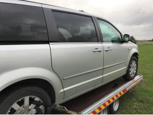 Used Sliding door, right Chrysler Voyager Price on request offered by N Kossen Autorecycling BV